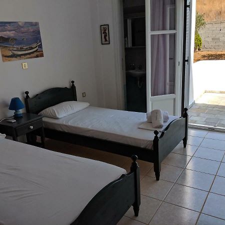 Anthoula'S Sea View Apartment Пісо-Ліваді Екстер'єр фото