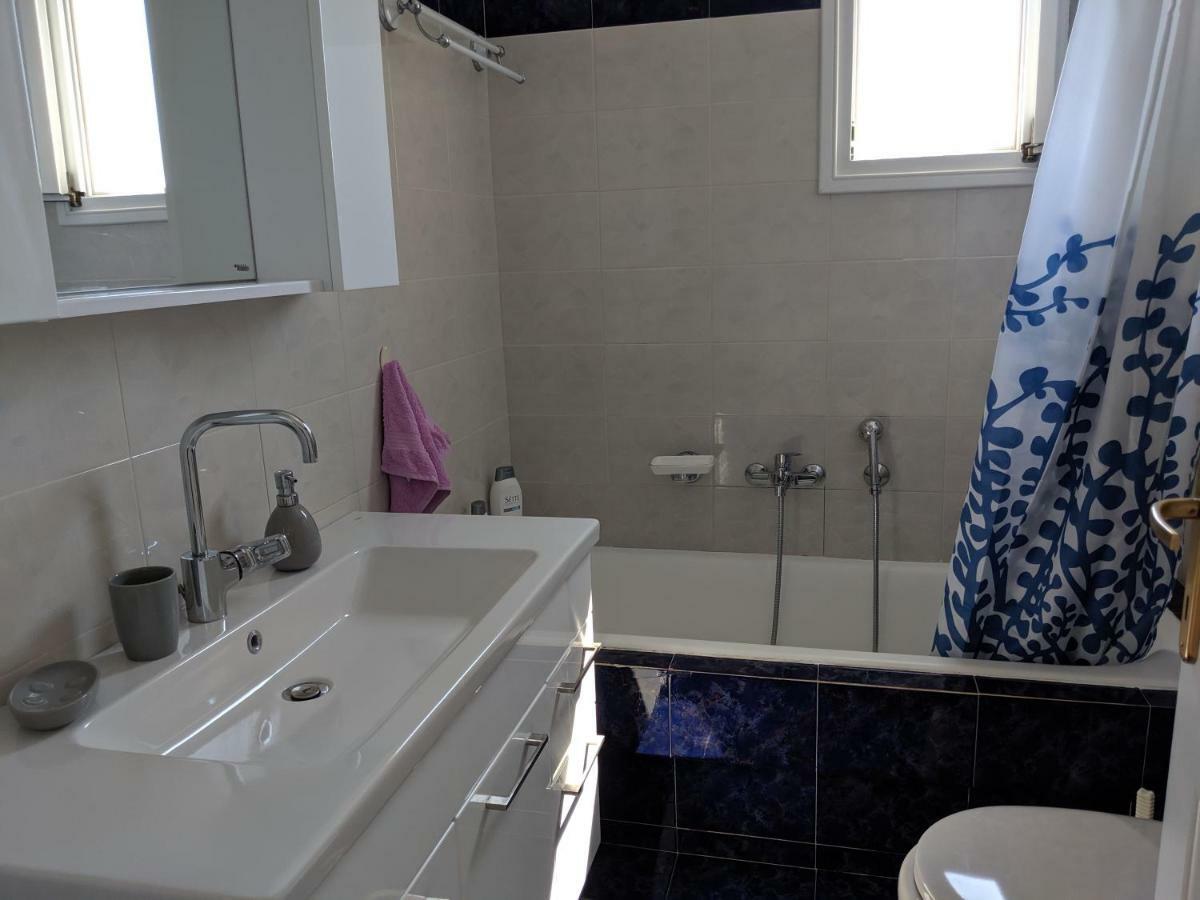 Anthoula'S Sea View Apartment Пісо-Ліваді Екстер'єр фото
